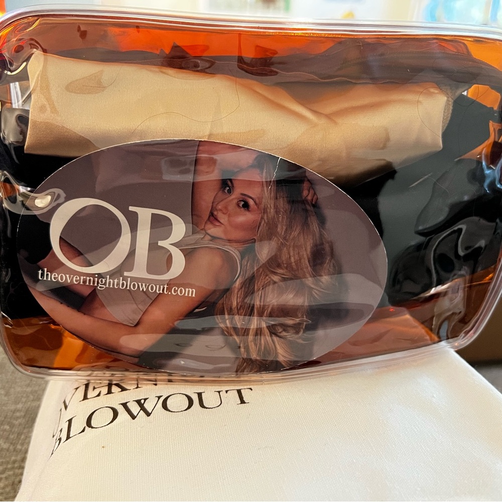 OB Overnight Blowout Hair Kit